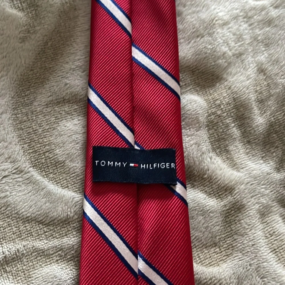 Tommy Hilfiger Boys adjustable tie